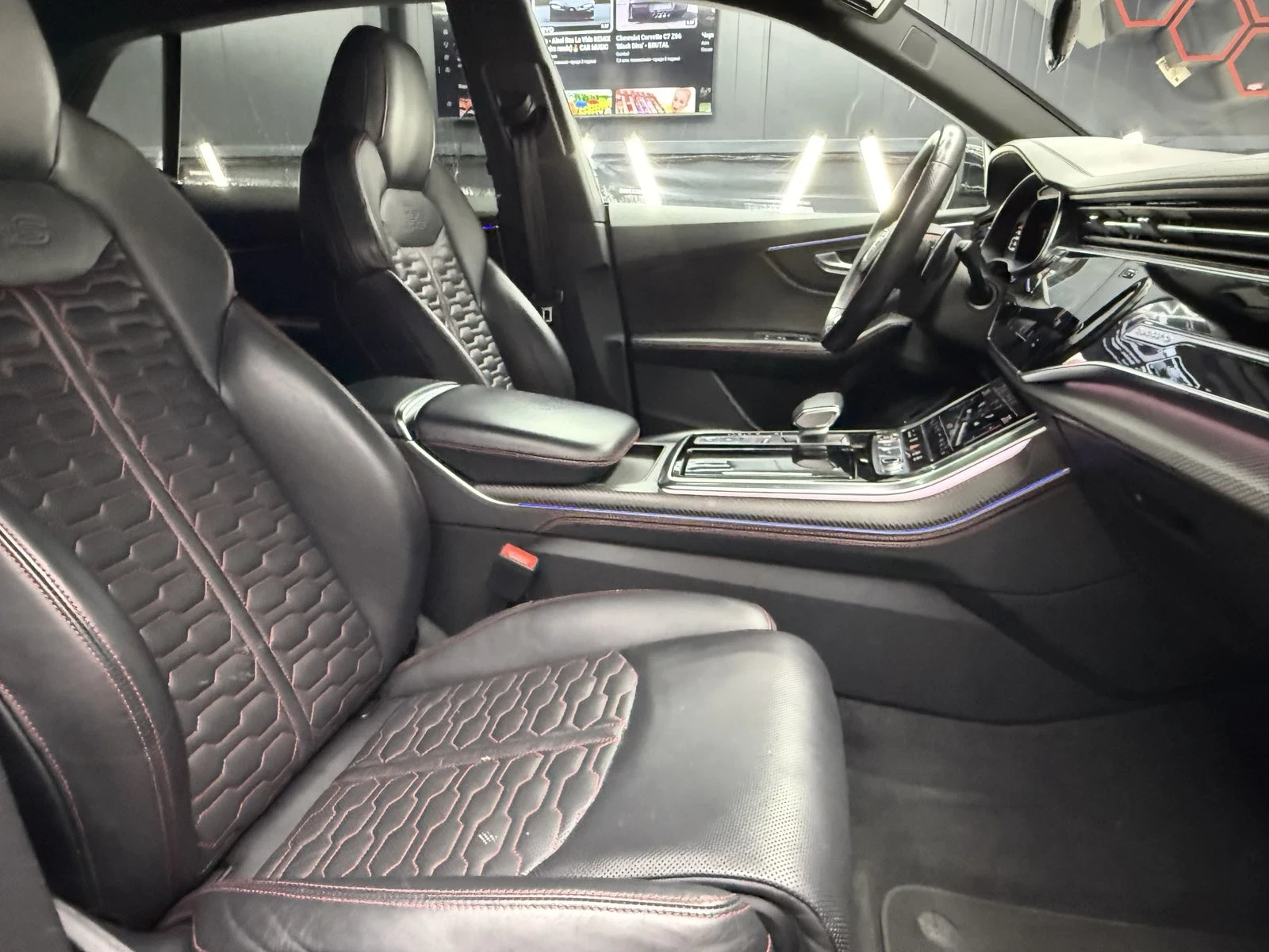 Audi RSQ8 CERAMIC/CARBON/B&Q/MATRIX/PANO - изображение 10