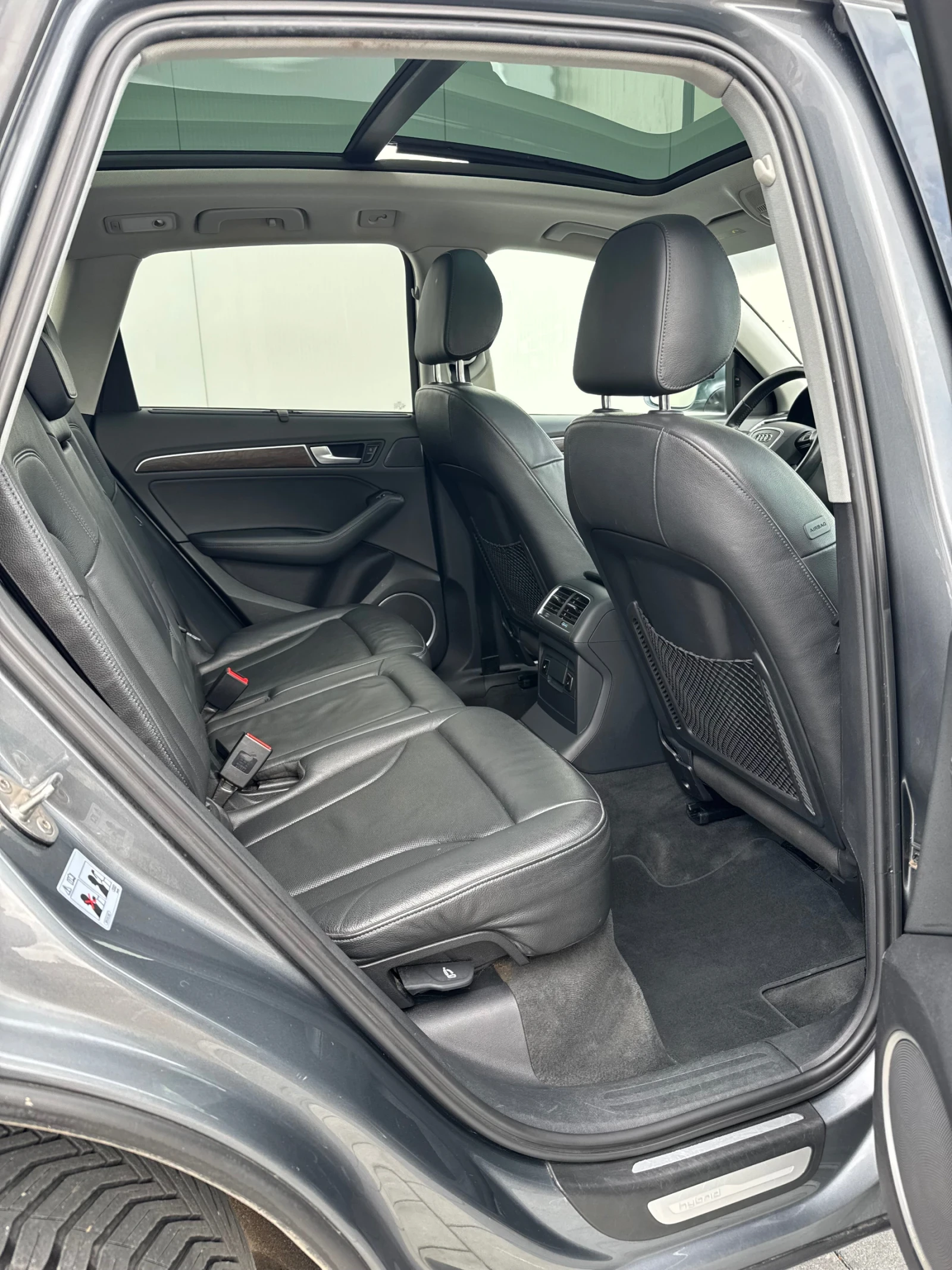 Audi Q5 2.0 Hybrid / Prestige / Панорама / Обдухване / - изображение 10