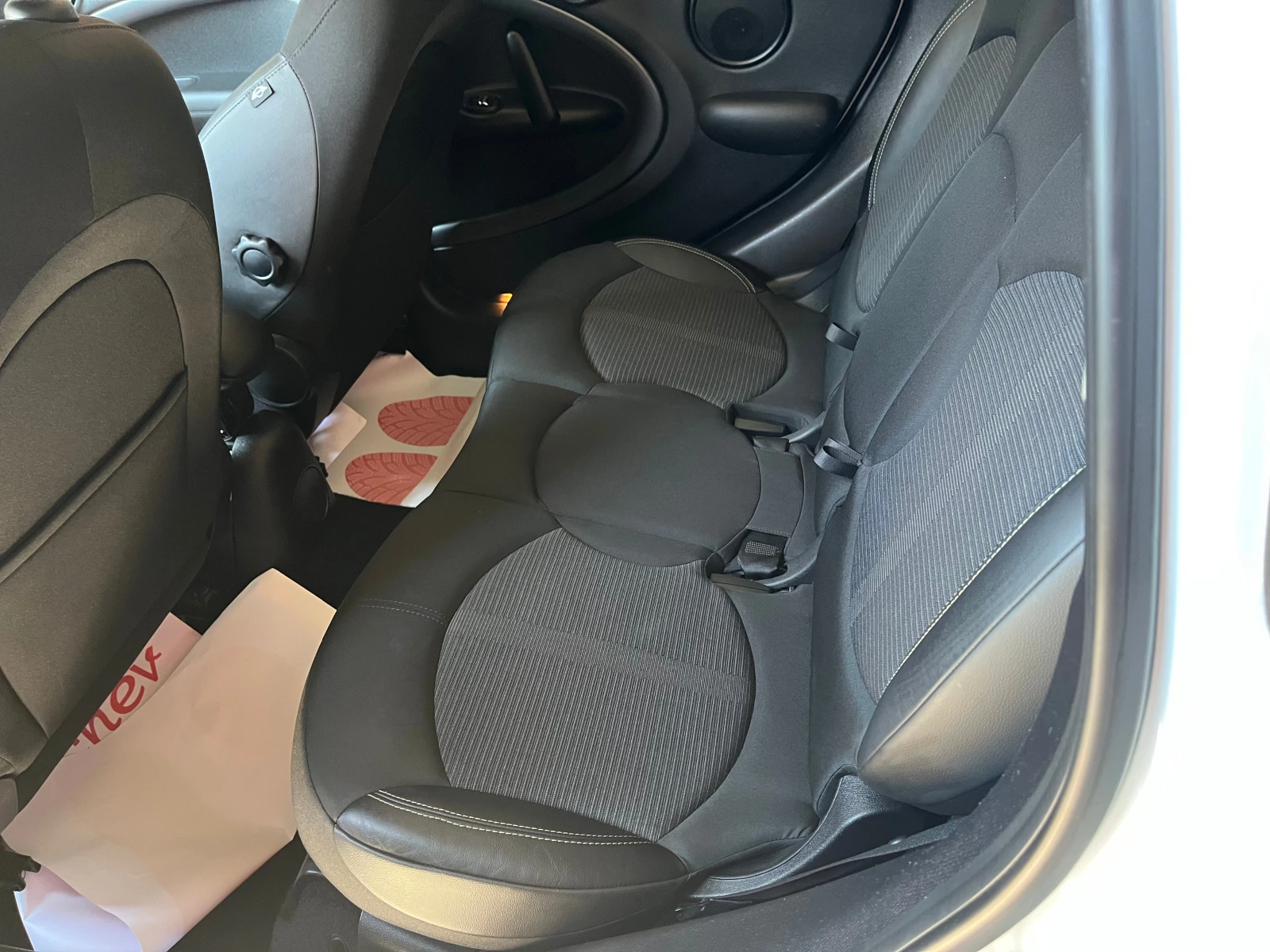 Mini Countryman 1.6 i /184k.c, снимка 9 - Автомобили и джипове - 54147539