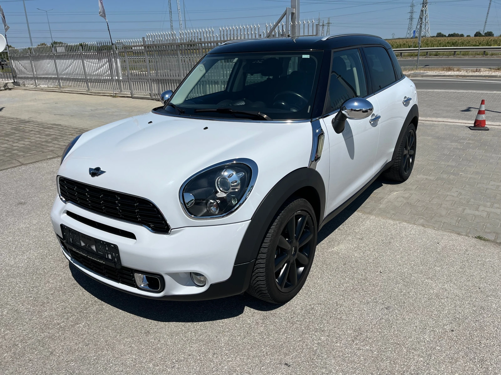 Mini Countryman 1.6 i /184k.c, снимка 2 - Автомобили и джипове - 54147539
