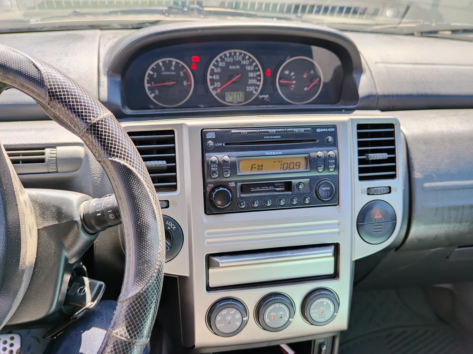 Nissan X-trail, снимка 6 - Автомобили и джипове - 54402772