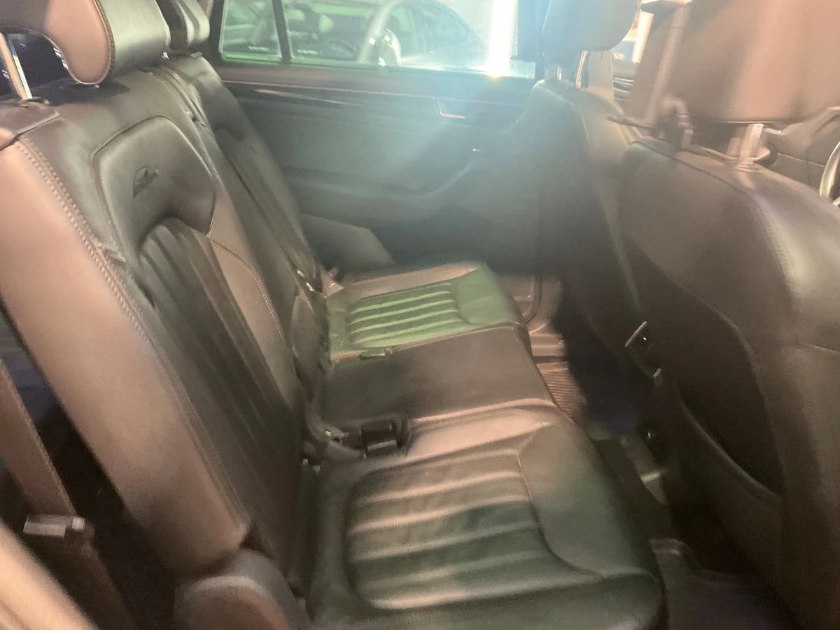 Skoda Kodiaq 2.0 TDI Laurin & Klement 4x4, снимка 13 - Автомобили и джипове - 55419857