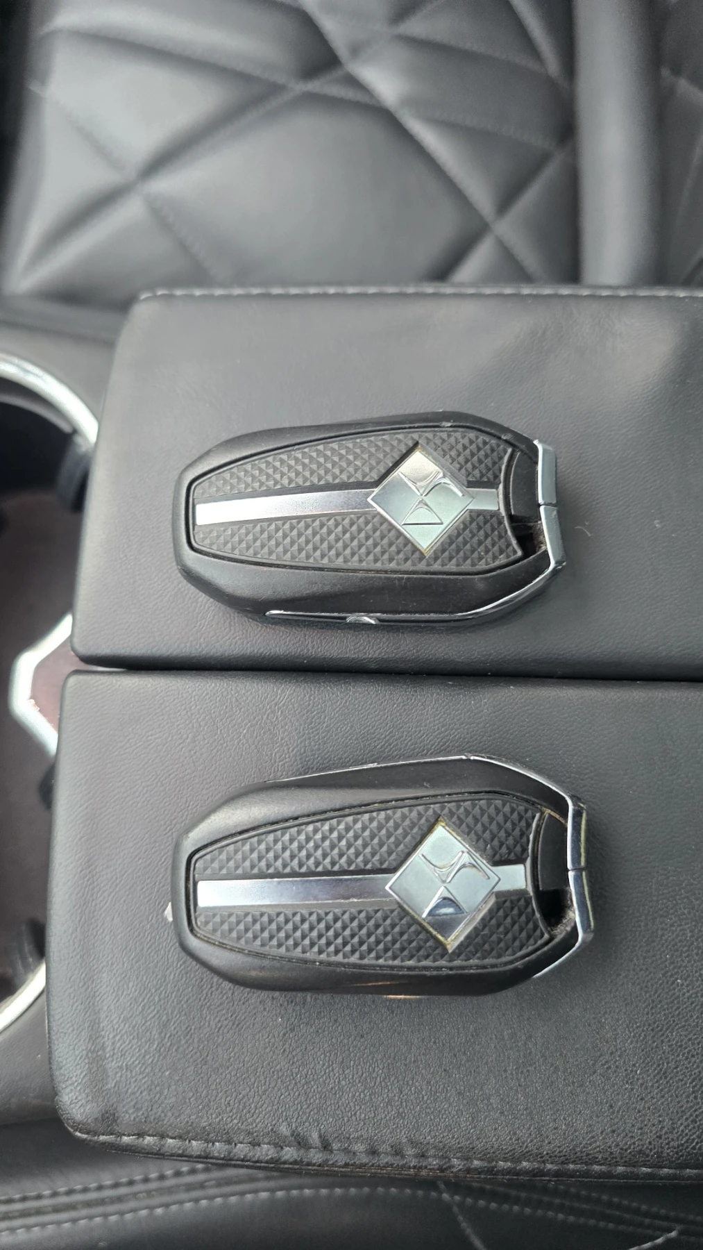 DS DS 7 Crossback RIVOLI * PANORAMA , снимка 12 - Автомобили и джипове - 56049127