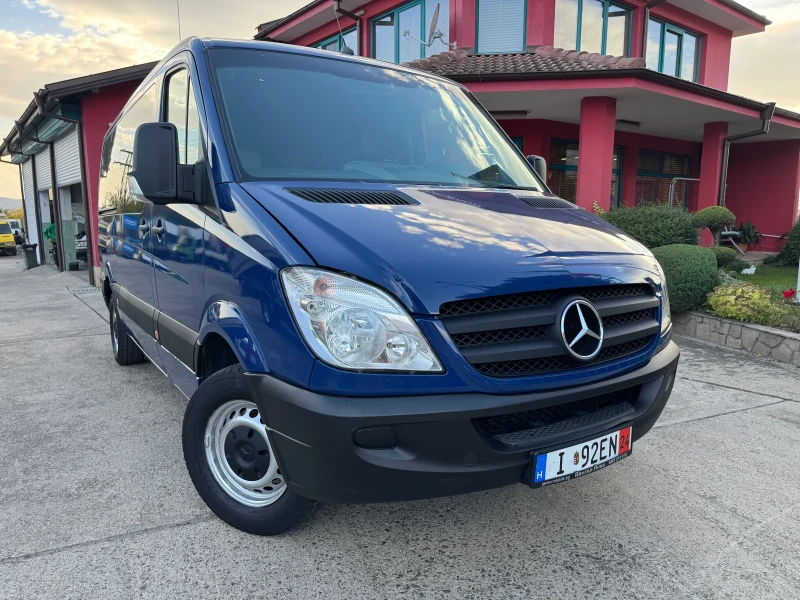 Mercedes-Benz Sprinter 311CDI* 8+ 1места* NAVI* Климатик, снимка 2 - Бусове и автобуси - 47464031