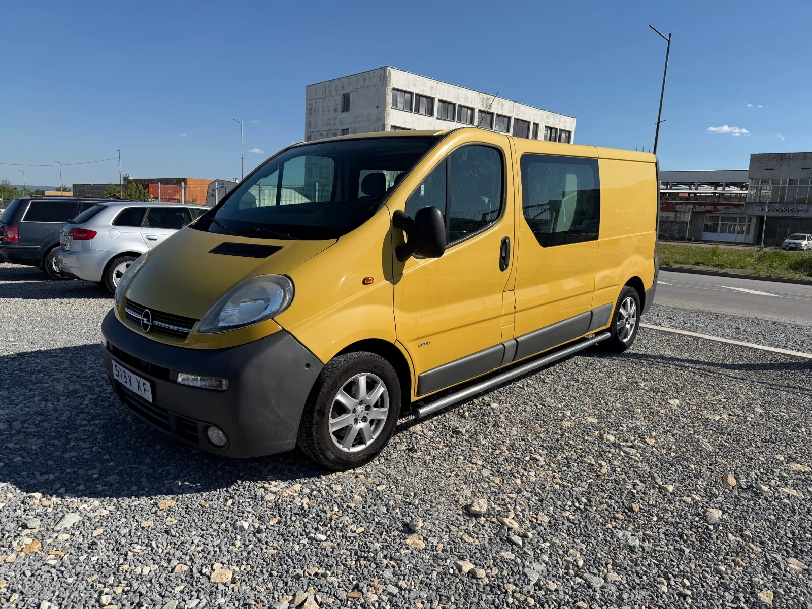 Opel Vivaro 2.5 CDTI