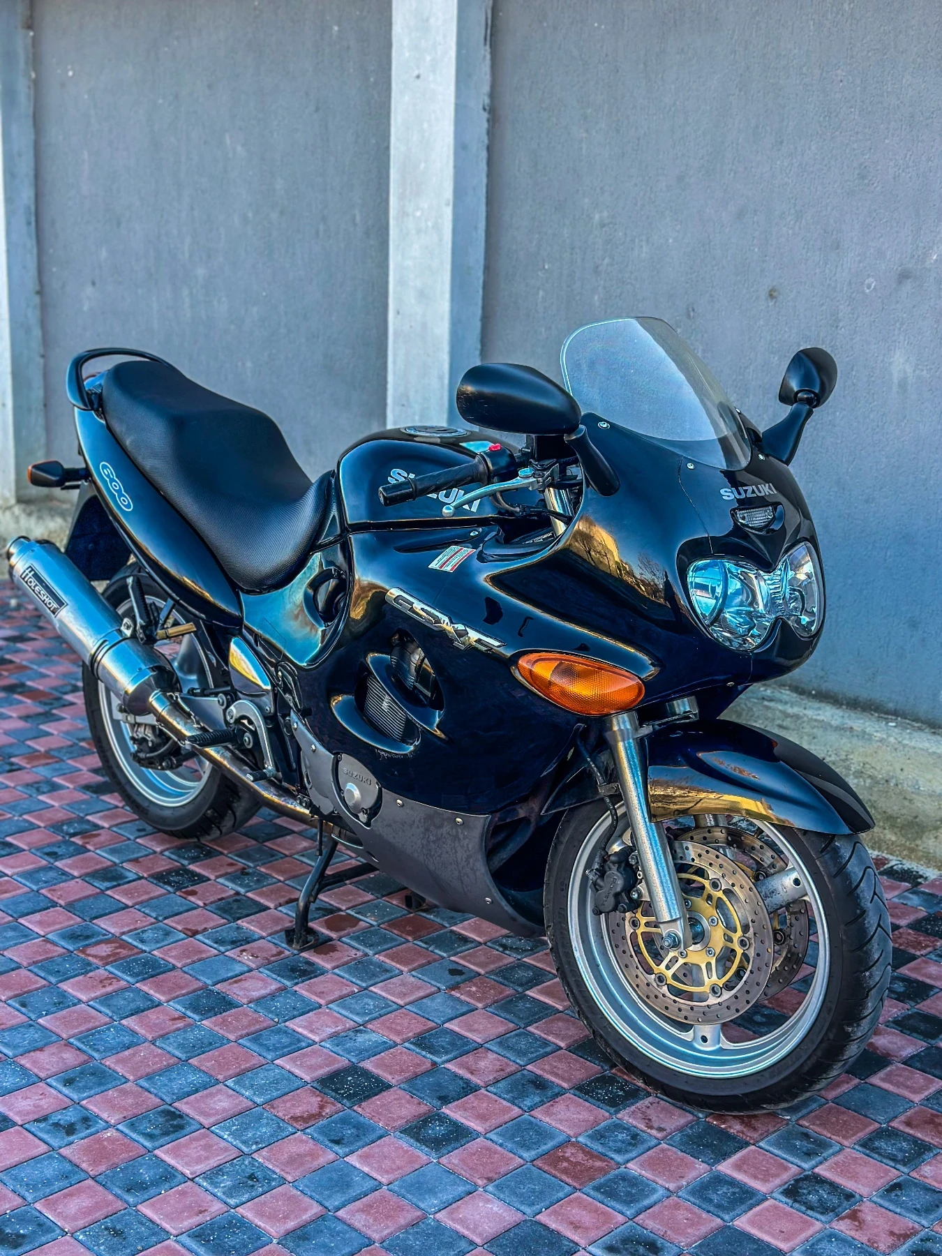 Suzuki Gsx 600F - изображение 5