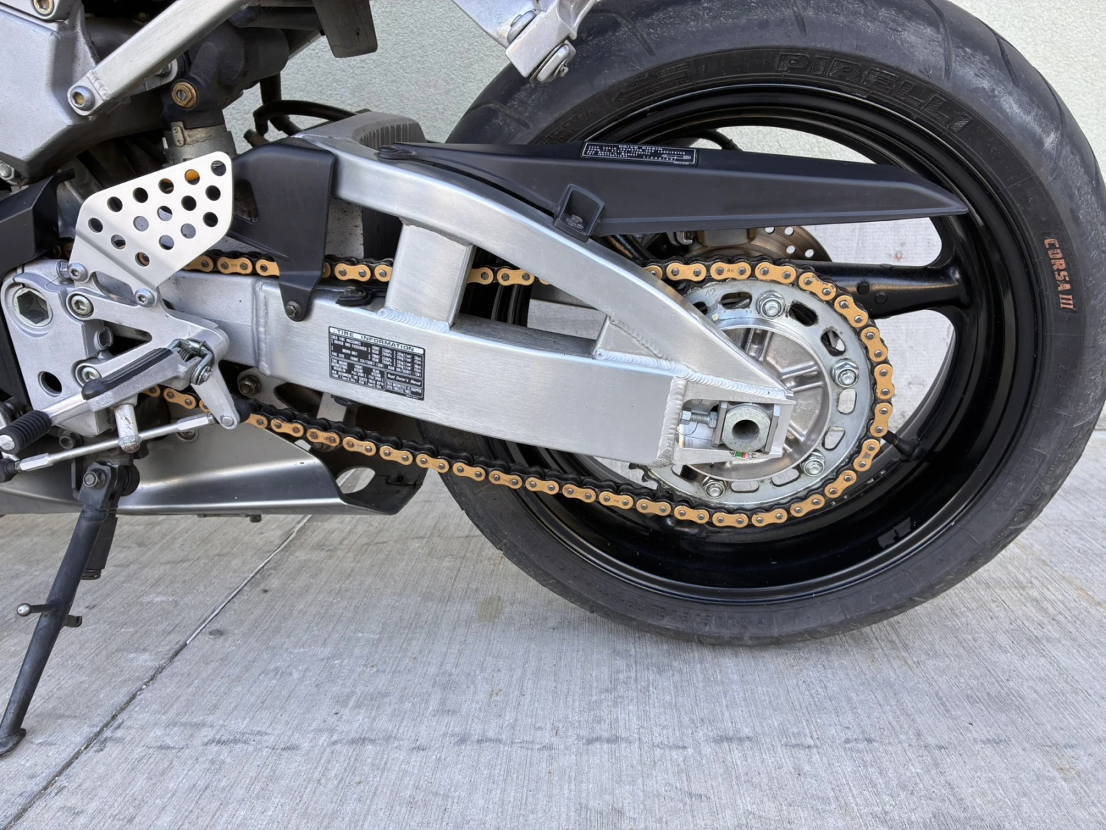 Honda Cbr 900 RR-ЛИЗИНГ!, снимка 11 - Мотоциклети и мототехника - 55768585