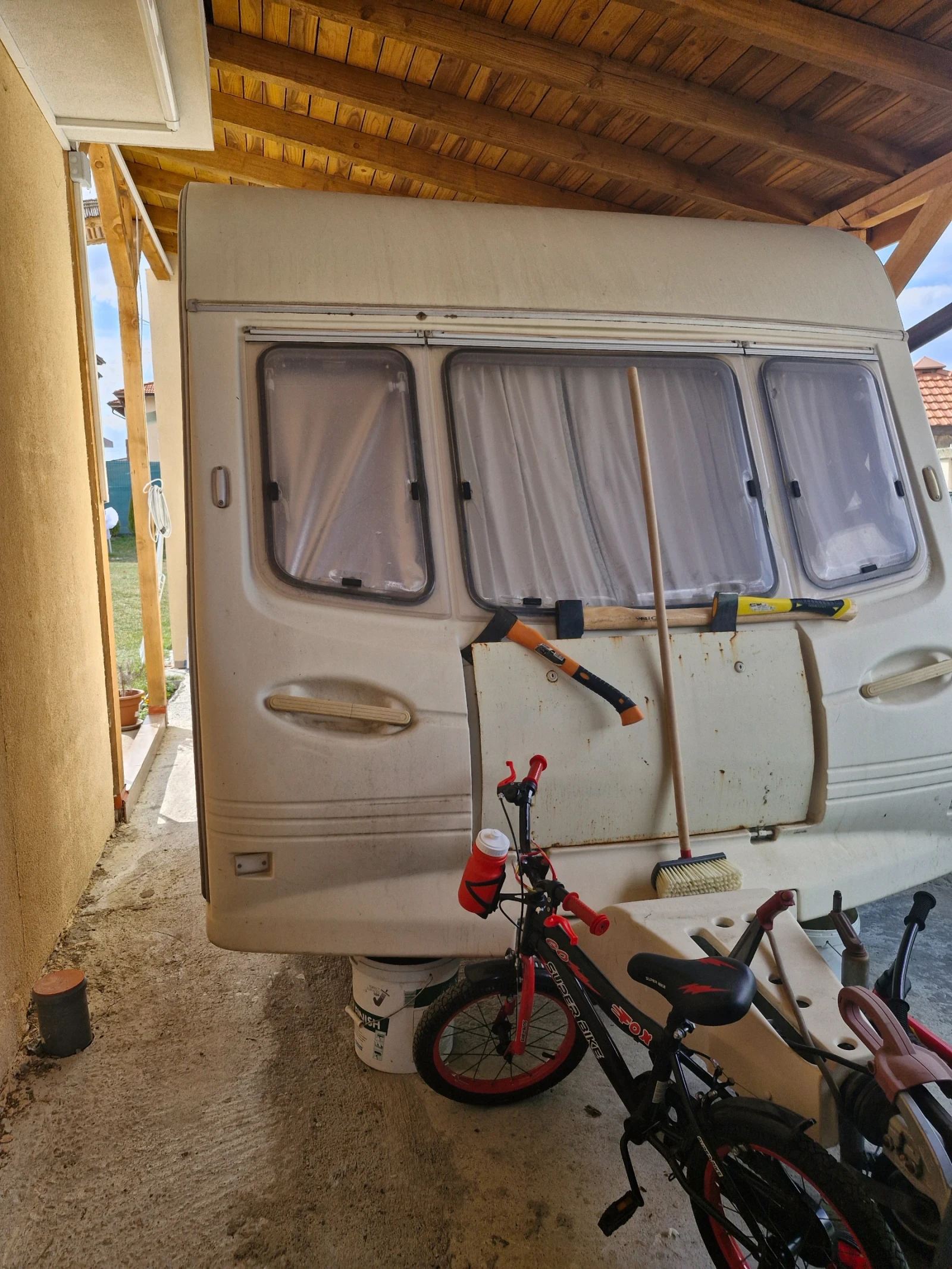 Каравана Avondale Korfu, снимка 4 - Каравани и кемпери - 53986265