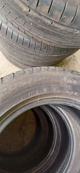 Гуми Зимни 205/60R16, снимка 5