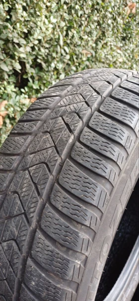 Гуми Зимни 205/60R16, снимка 3