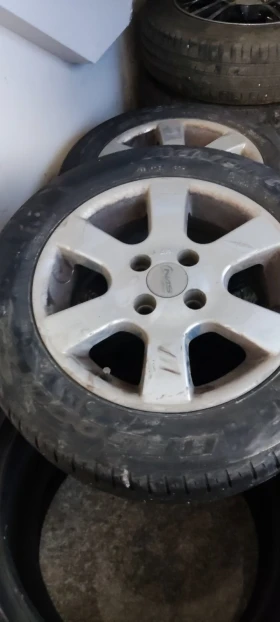 Гуми с джанти BF Goodrich 185/60R14, снимка 1