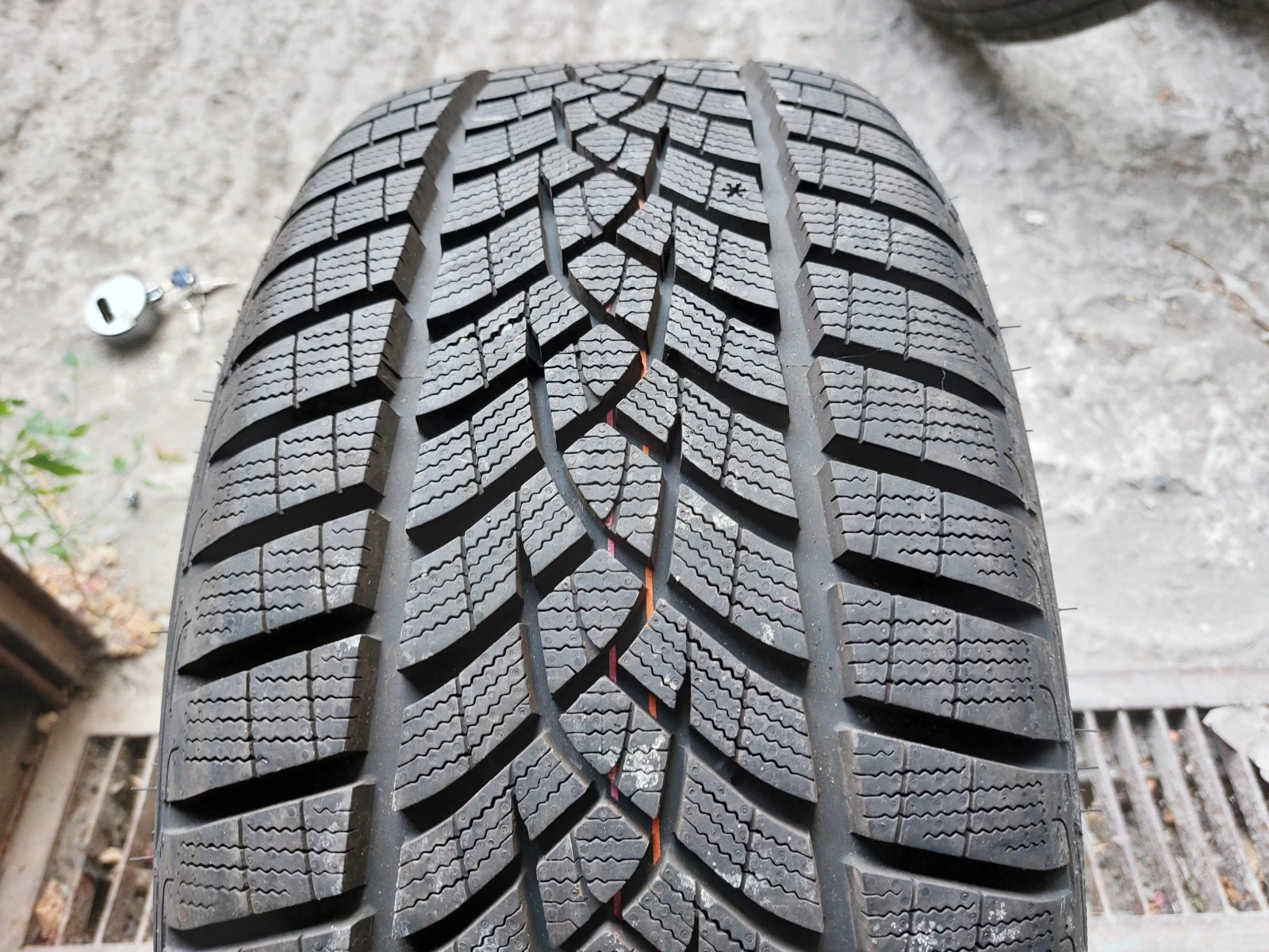���� 245/45R18 | Mobile.bg � ����������� 1