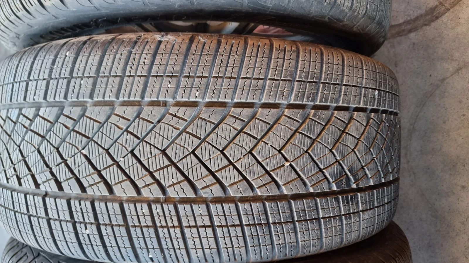 ���� � ������ 285/45R20 �� Audi Q7 | Mobile.bg � ����������� 12