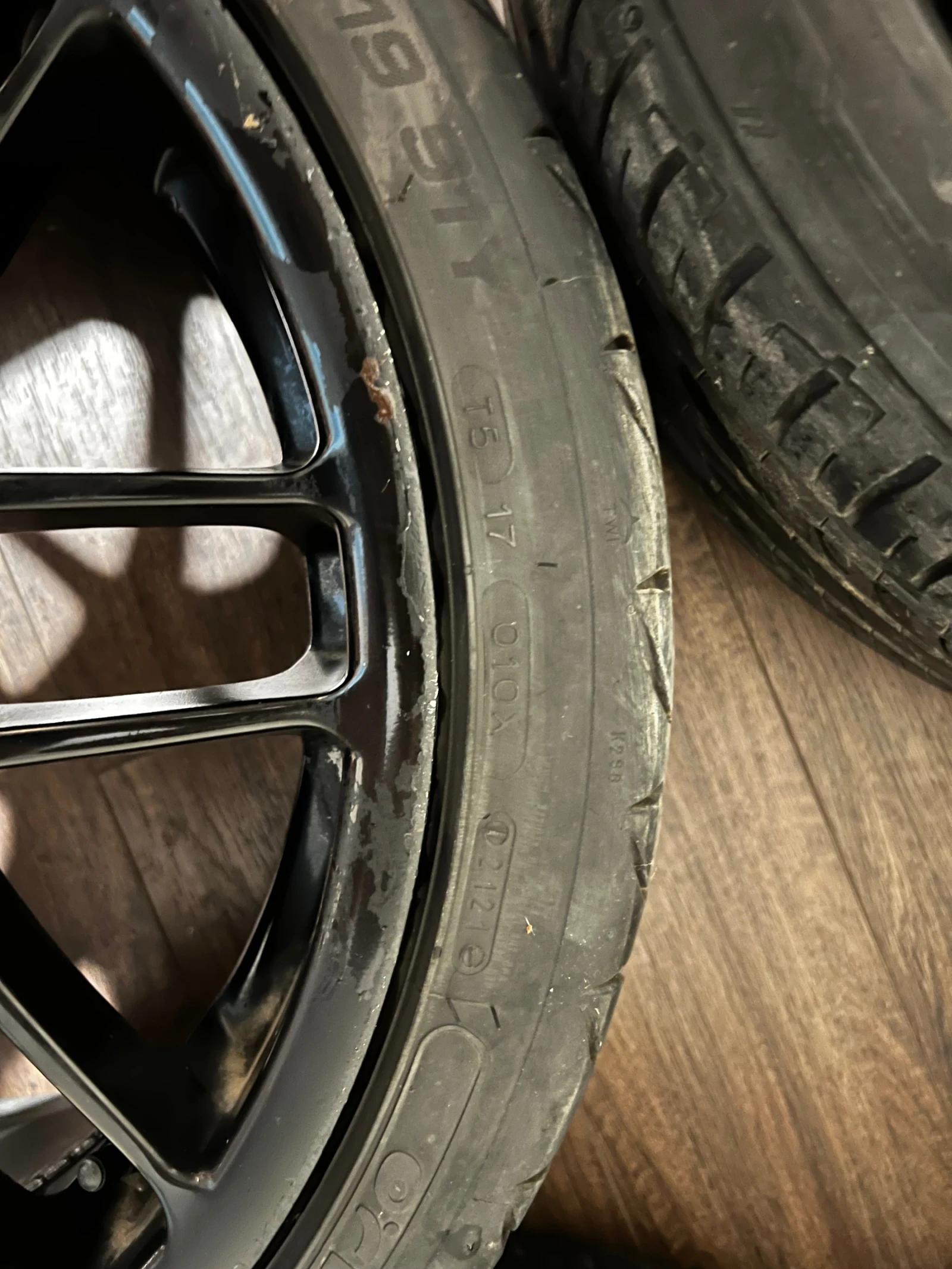 ���� � ������ 235/35R19 �� BMW | Mobile.bg � ����������� 9