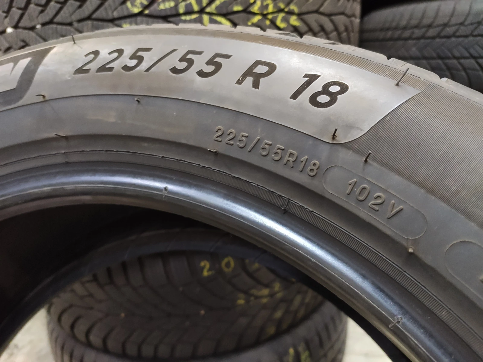 Гуми Летни 225/55R18, снимка 8 - Гуми и джанти - 55478826