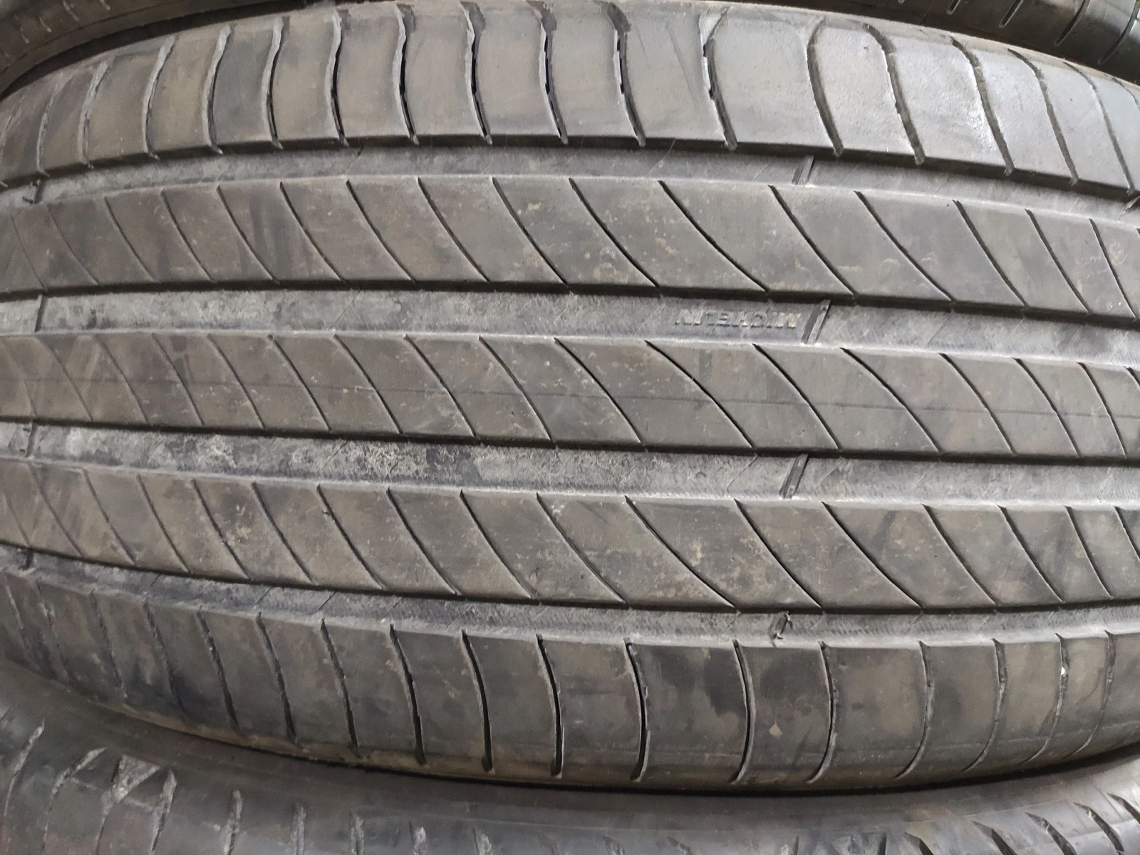Гуми Летни 225/55R18, снимка 4 - Гуми и джанти - 55478826