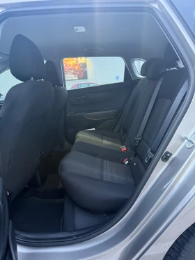 Hyundai I20, снимка 9