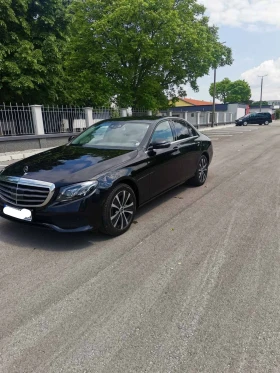 Обява за продажба на Mercedes-Benz E 220 9 G ~41 500 лв. - изображение 1