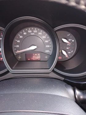 Kia Rio - 7000 € / 13690.81 лв. - 81762844 8