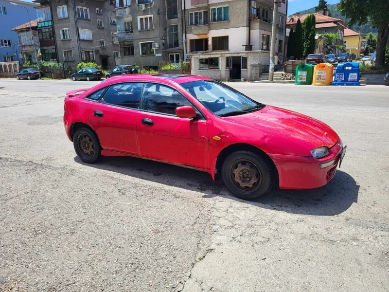 Mazda 323 F BA, снимка 3 - Автомобили и джипове - 47425362