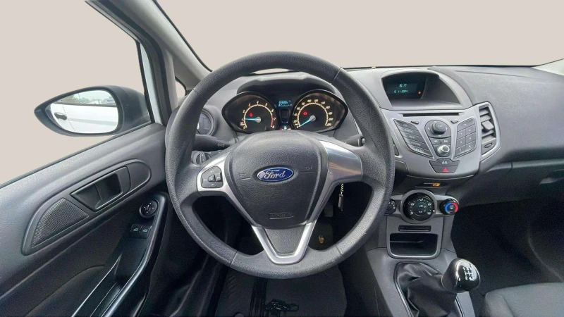 Ford Fiesta 1.25i, снимка 11 - Автомобили и джипове - 48010849