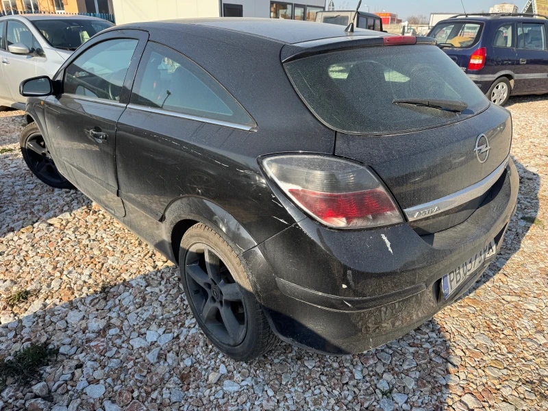 Opel Astra GTC avtomat benzin, снимка 3 - Автомобили и джипове - 49339694