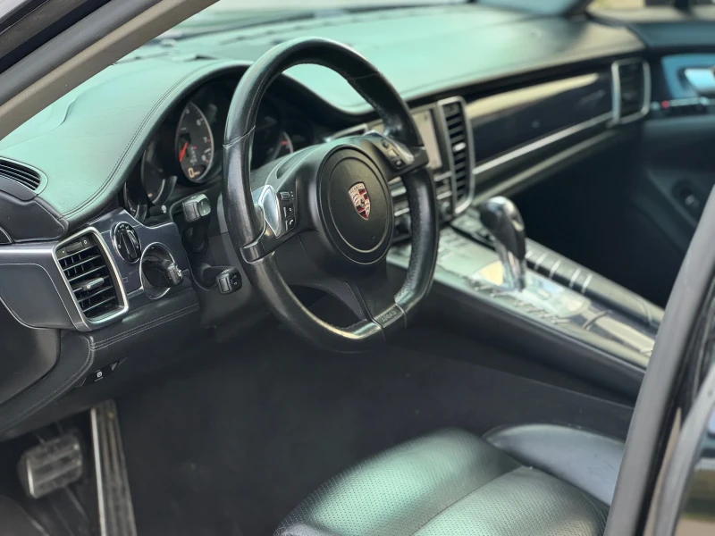 Porsche Panamera, снимка 11 - Автомобили и джипове - 52435753