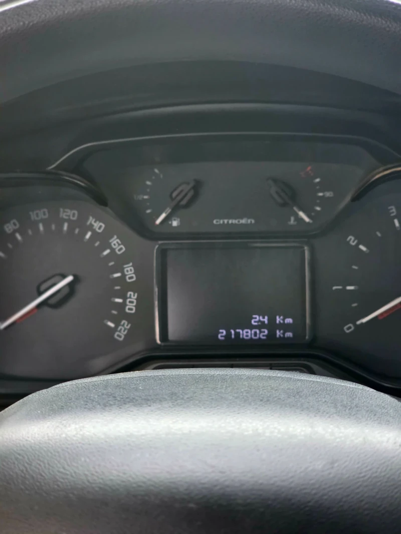 Citroen C3, снимка 8 - Автомобили и джипове - 52460353