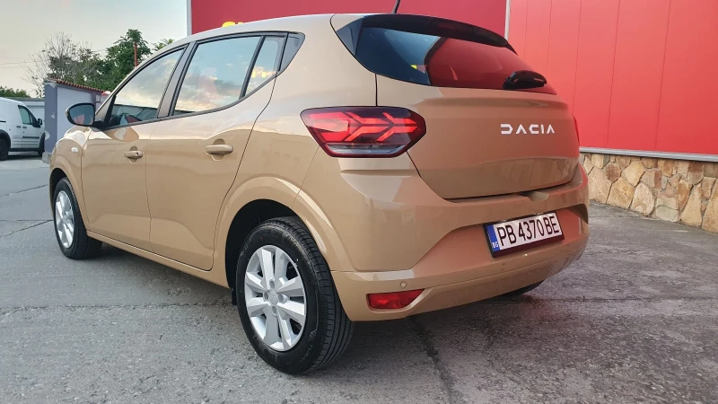 Dacia Sandero 1.0i* 39000км.* , снимка 7 - Автомобили и джипове - 51860847