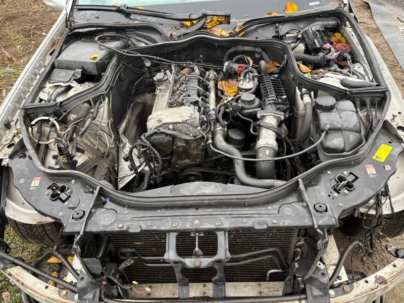 Mercedes-Benz 220, снимка 5 - Автомобили и джипове - 52582539