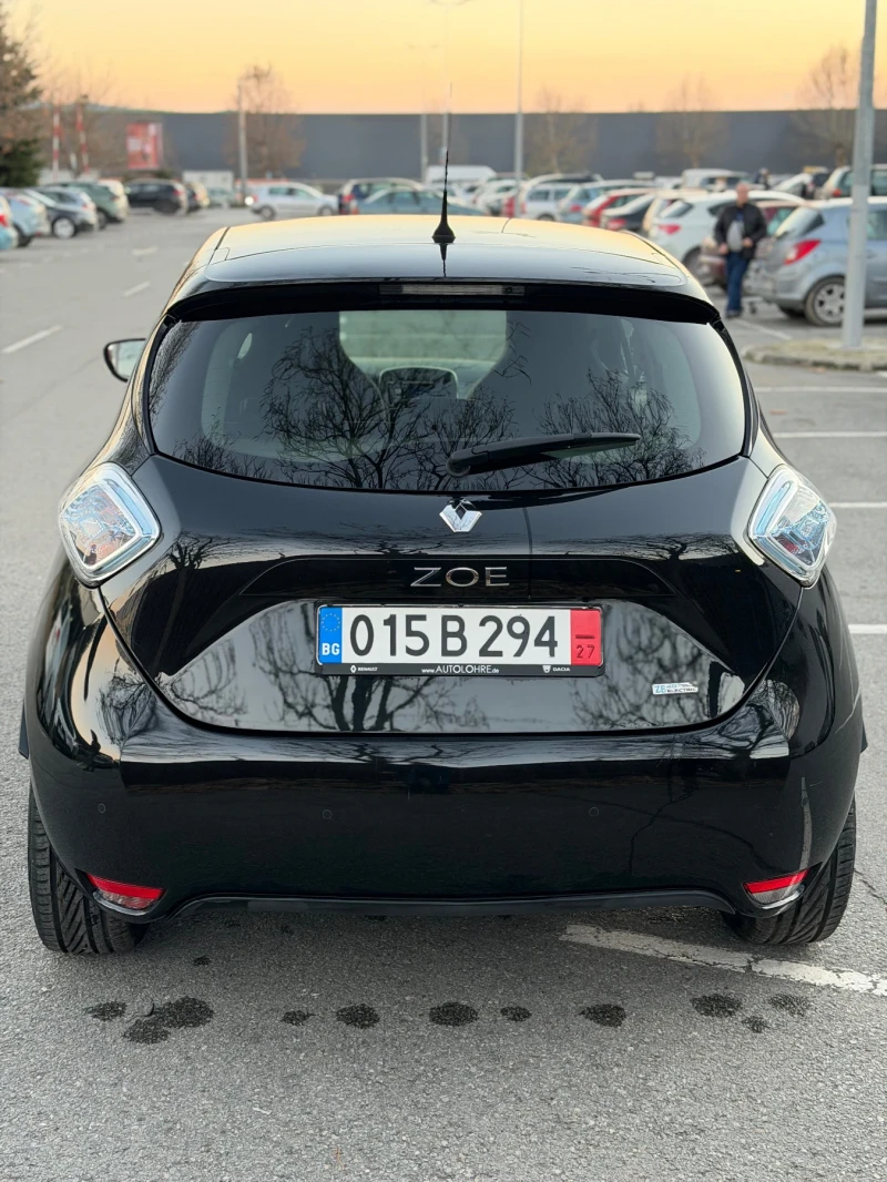 Renault Zoe 41kwh Bose Камера Парктроник Кожа Подгрев , снимка 5 - Автомобили и джипове - 52828740