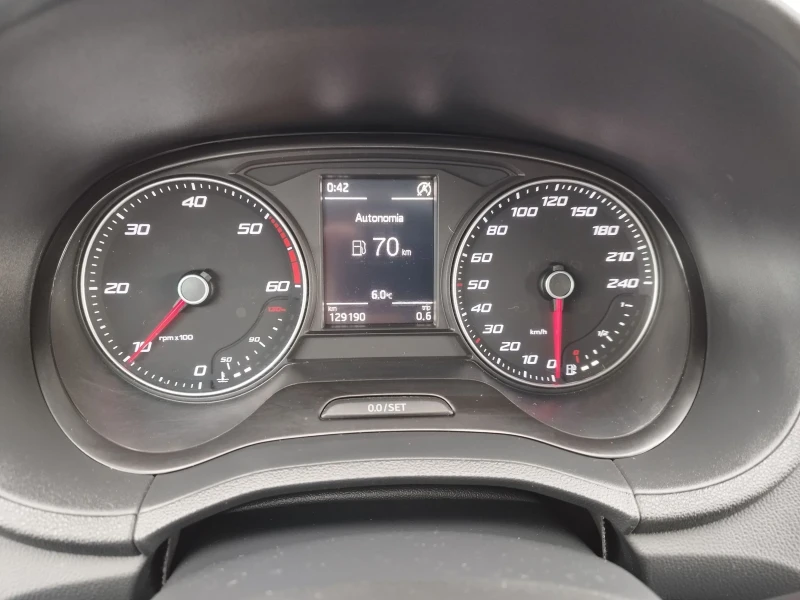 Seat Ibiza 1.4TDI 105кс.FR, снимка 17 - Автомобили и джипове - 52886816