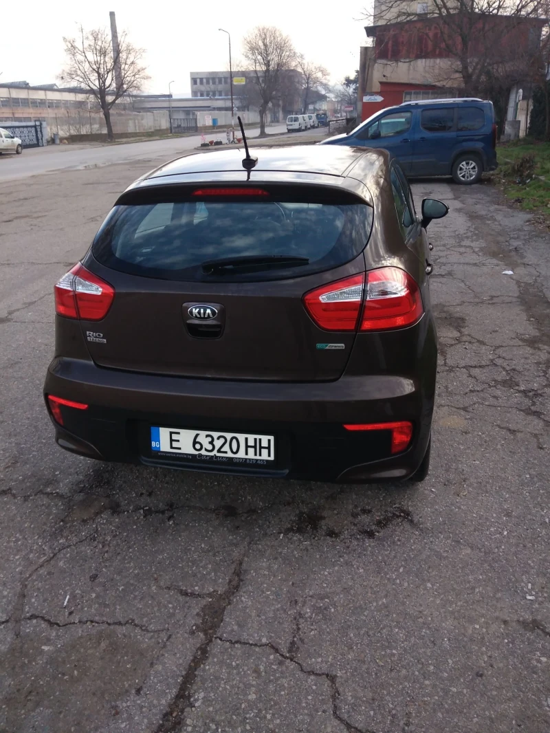 Kia Rio, снимка 4 - Автомобили и джипове - 53402917