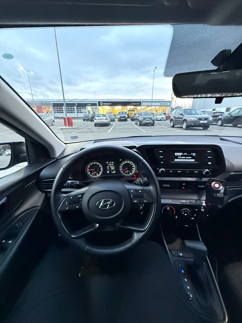 Hyundai I20, снимка 8 - Автомобили и джипове - 53575561