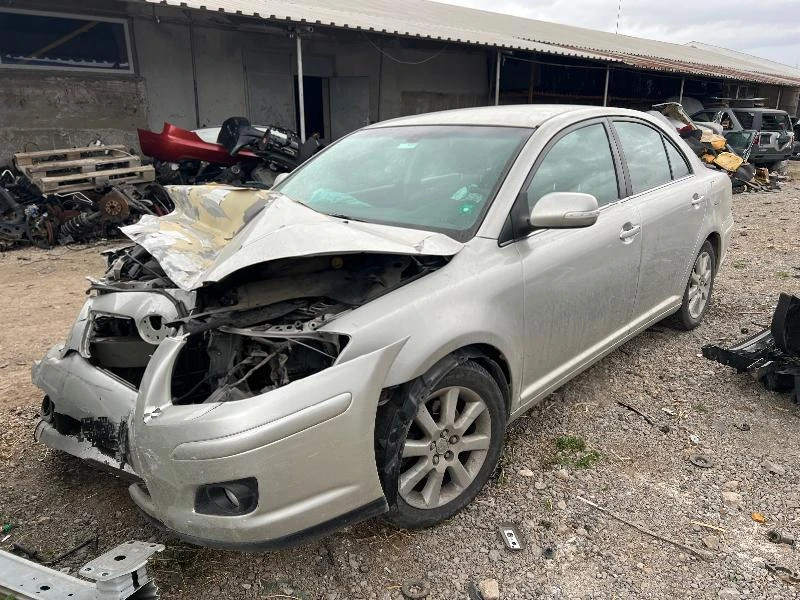 Toyota Avensis 2.0D4D, снимка 3 - Автомобили и джипове - 36315802