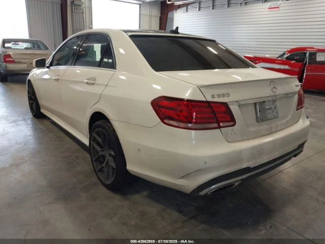 Mercedes-Benz E 500 AMG* PACK* 4MATIC* HARMON* KARDON* КАМЕРА* КЕЙЛЕС* - изображение 3