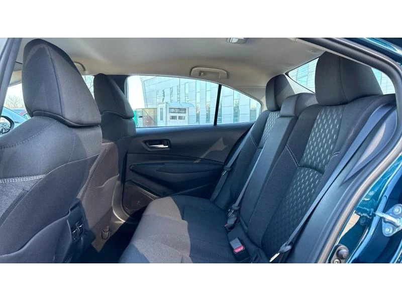 Toyota Corolla SDN 1.5 6MT Executive MY25 - ���� | Mobile.bg � ����������� 11