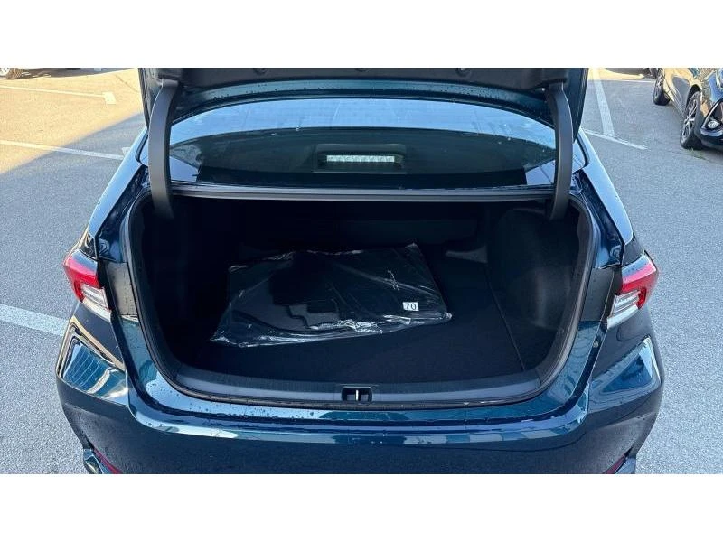 Toyota Corolla SDN 1.5 6MT Executive MY25 - НОВА - изображение 10