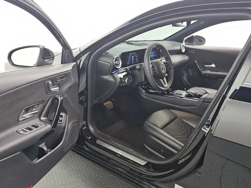 Mercedes-Benz A 220 Sedan | Mobile.bg � ����������� 10