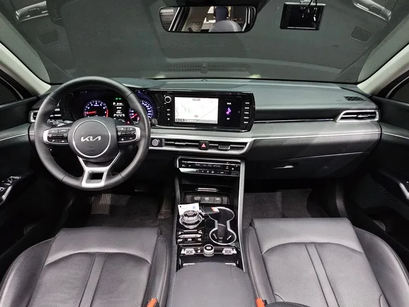 Kia K5 2.0 Prestige, снимка 7 - Автомобили и джипове - 55738752