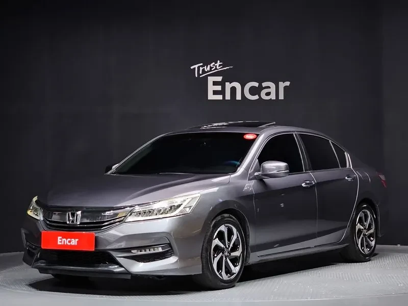Honda Accord 2.4 9Th Generation, снимка 2 - Автомобили и джипове - 55841568