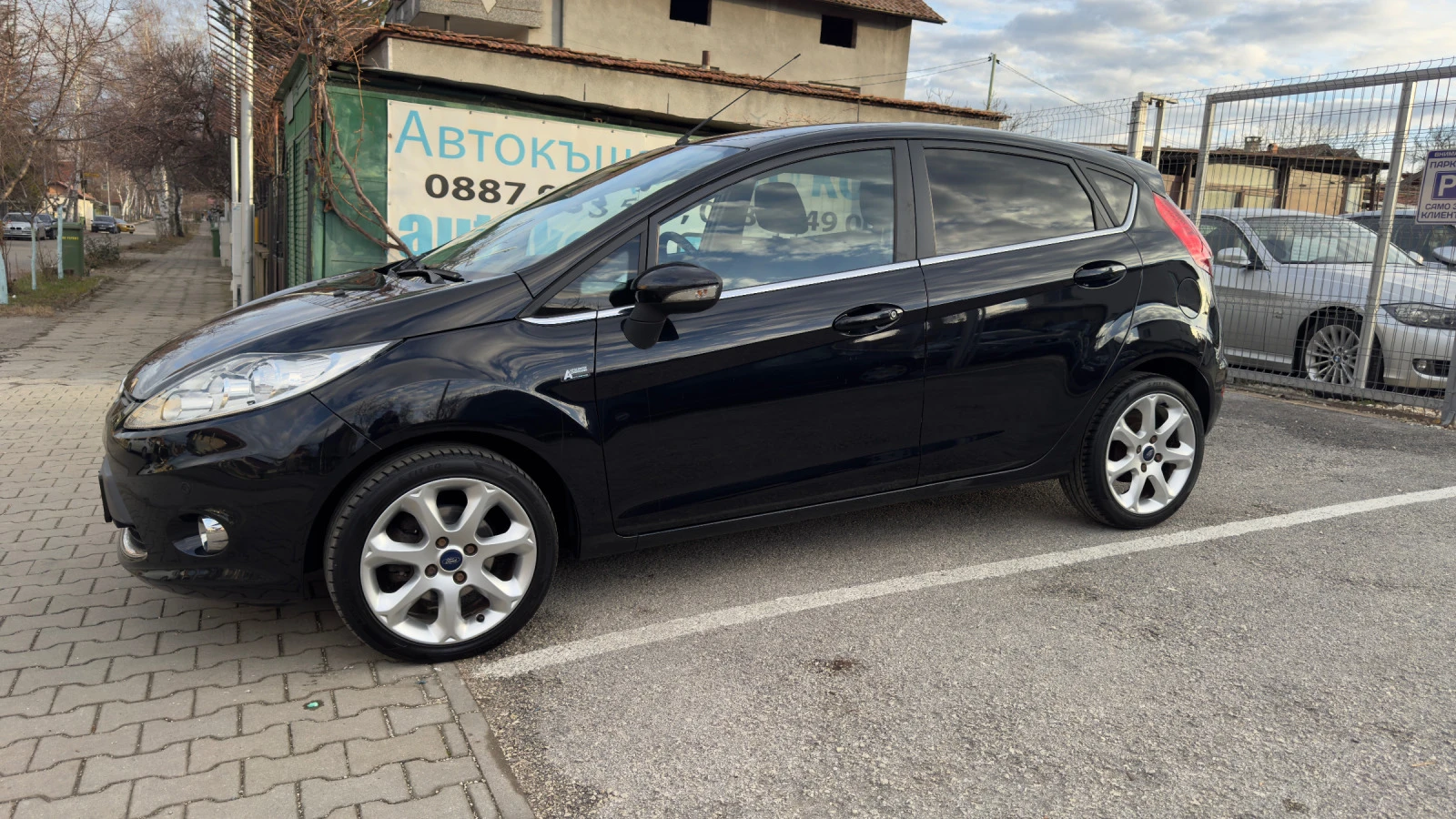 Ford Fiesta 1.6 бензин - изображение 4