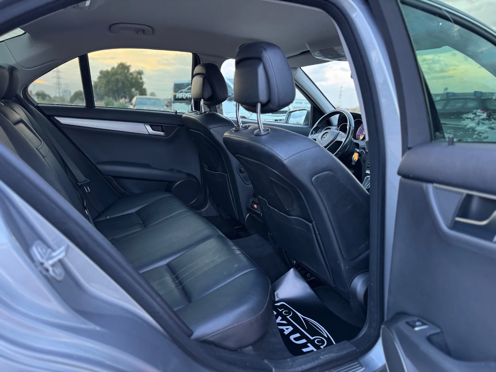 Mercedes-Benz C 220 CDI= BLUEEFFICIENCY= AVANTGARDE= ����������/������ | Mobile.bg � ����������� 13