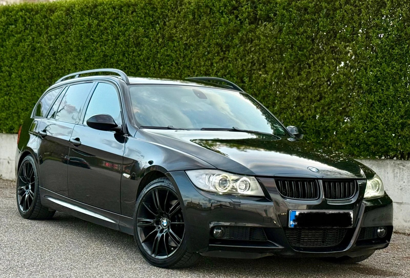 BMW 330 M-PACK* KeylessGO* NAVI*  - изображение 2