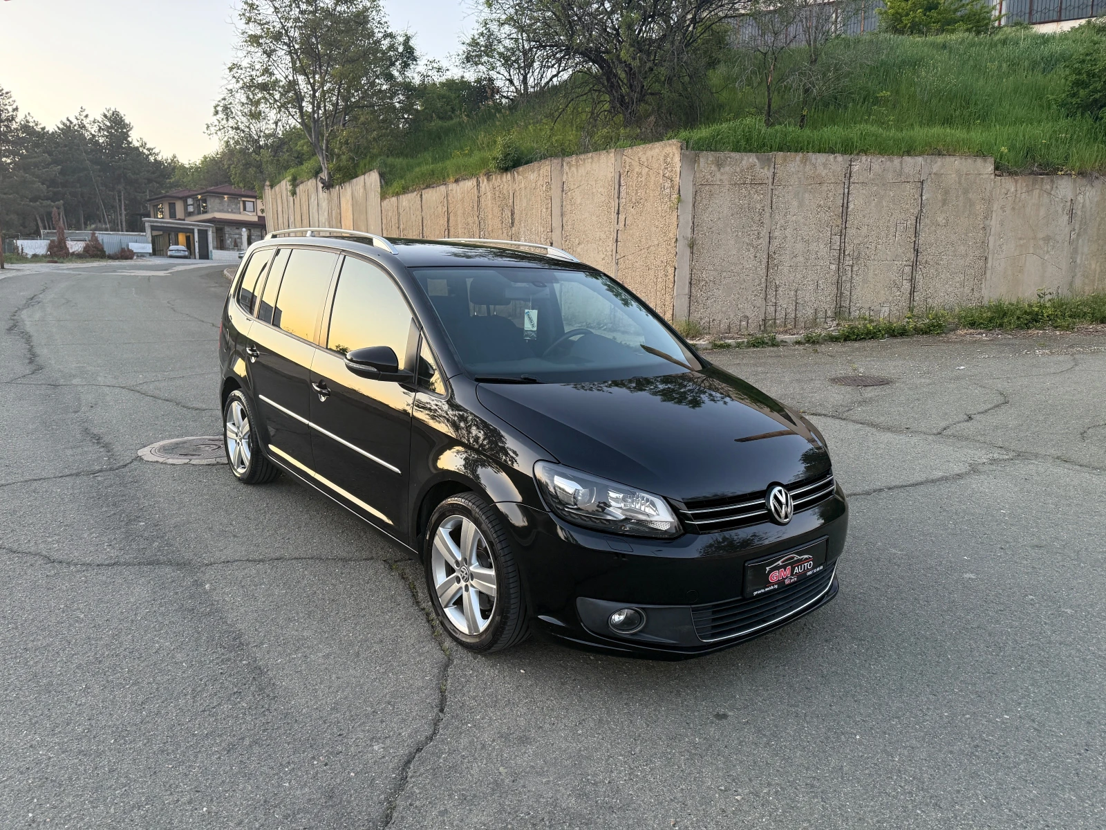 VW Touran AVTOMATIK-UNIKAT | Mobile.bg — изображение 1