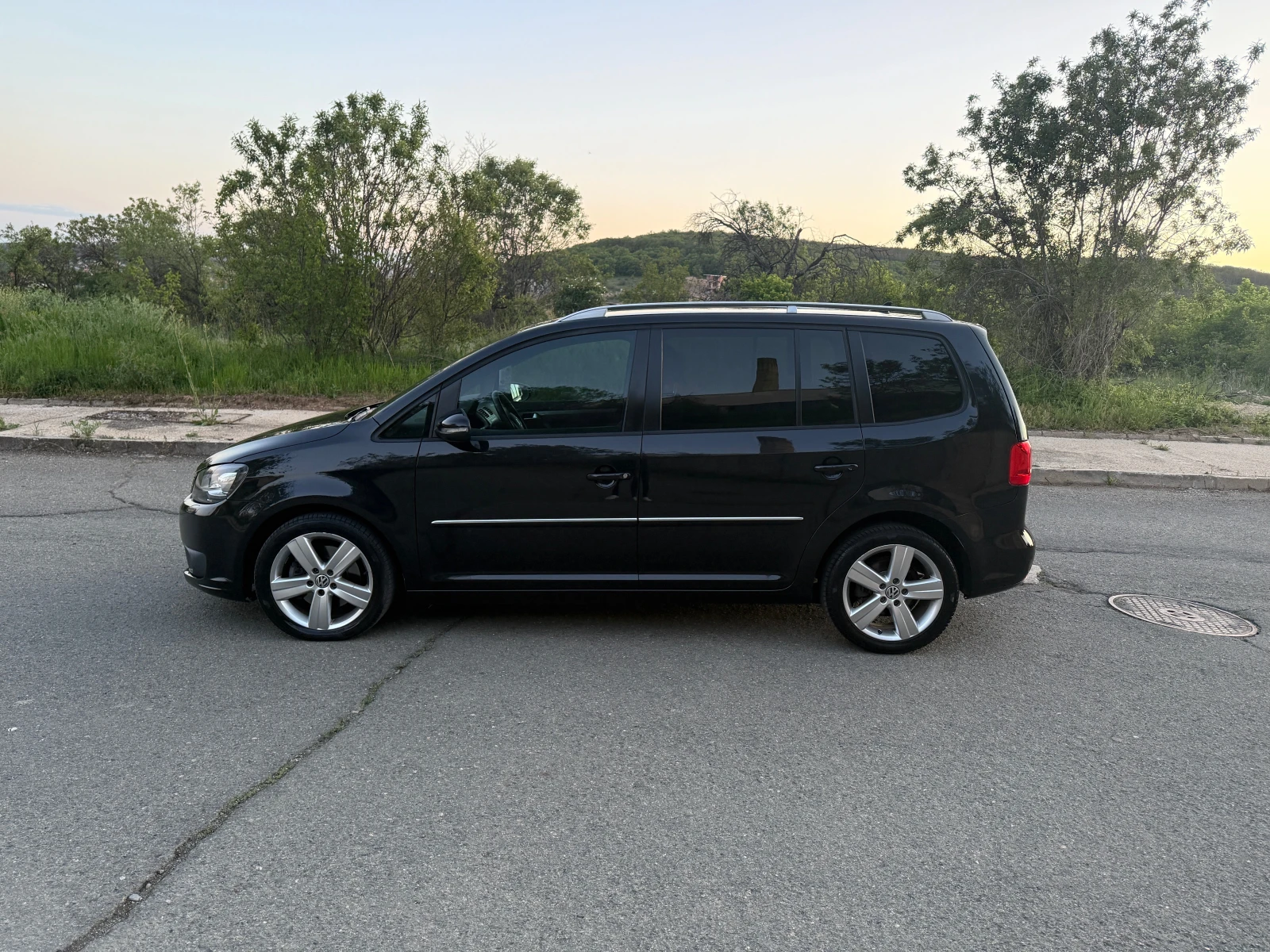 VW Touran AVTOMATIK-UNIKAT - изображение 5