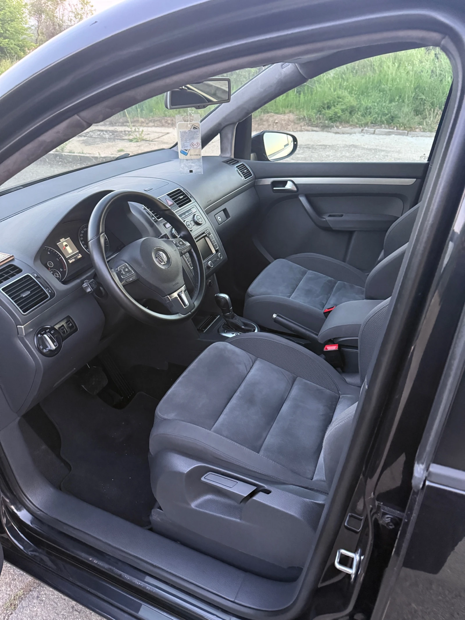 VW Touran AVTOMATIK-UNIKAT - изображение 10