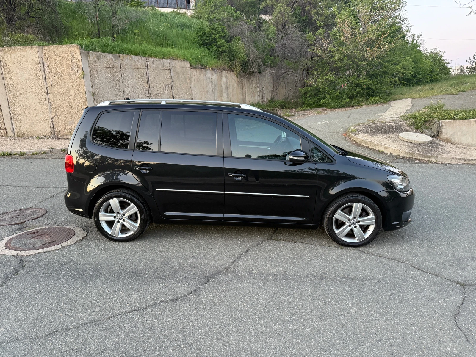 VW Touran AVTOMATIK-UNIKAT - изображение 4