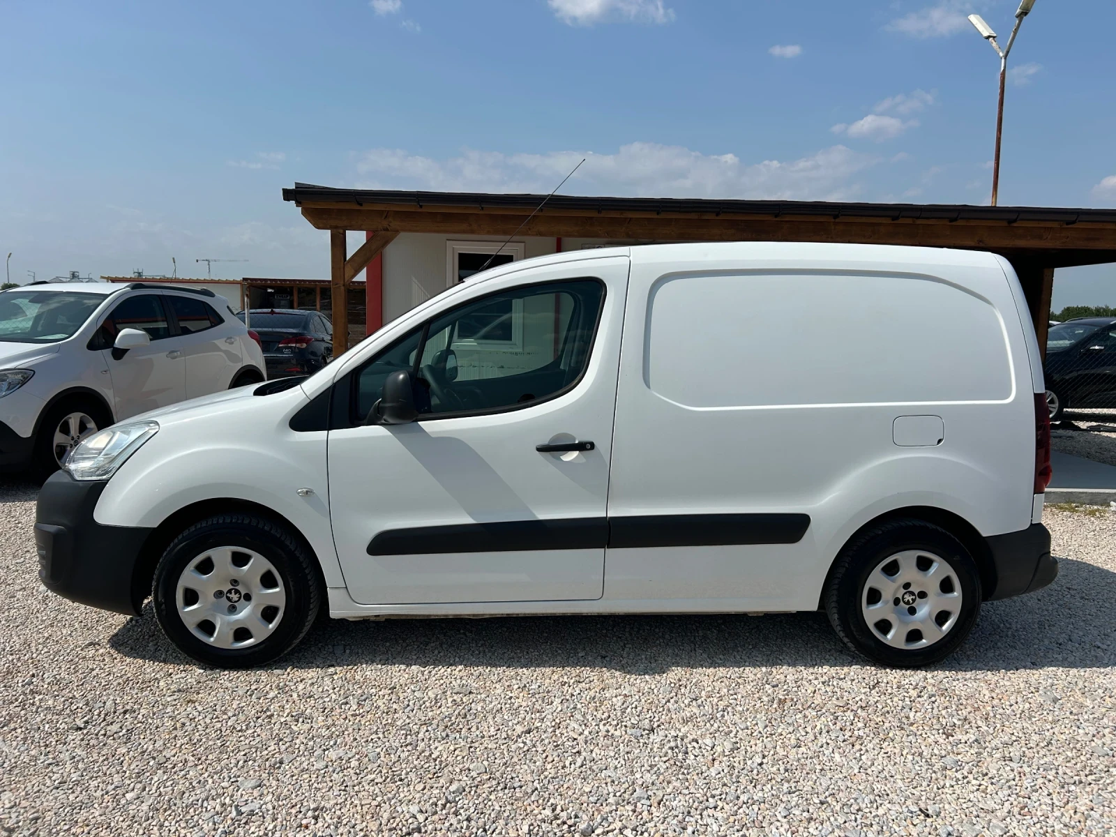 Peugeot Partner * 1.6* BlueHDI* 99к.с*  - изображение 6