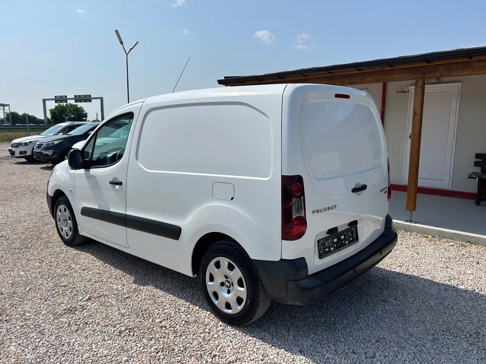 Peugeot Partner * 1.6* BlueHDI* 99к.с*  - изображение 3
